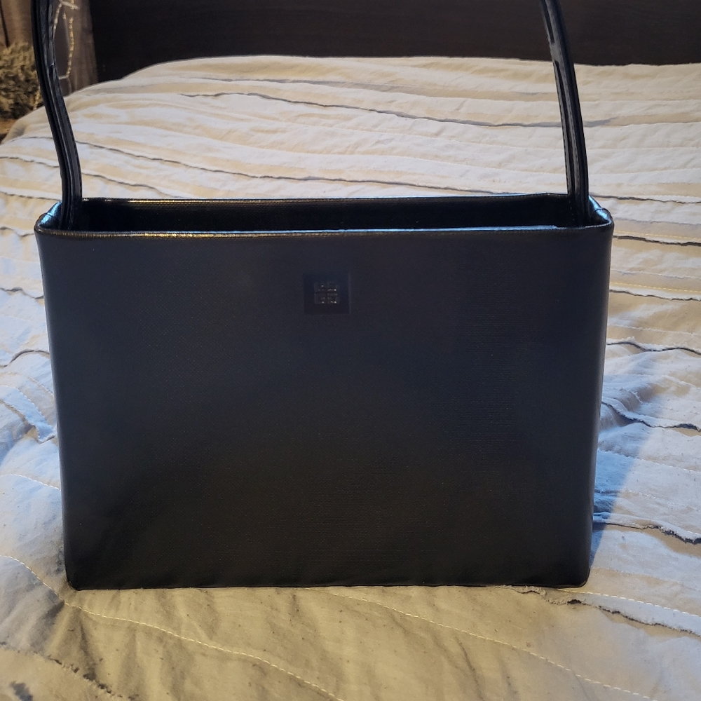 Vintage Givenchy shoulder bag